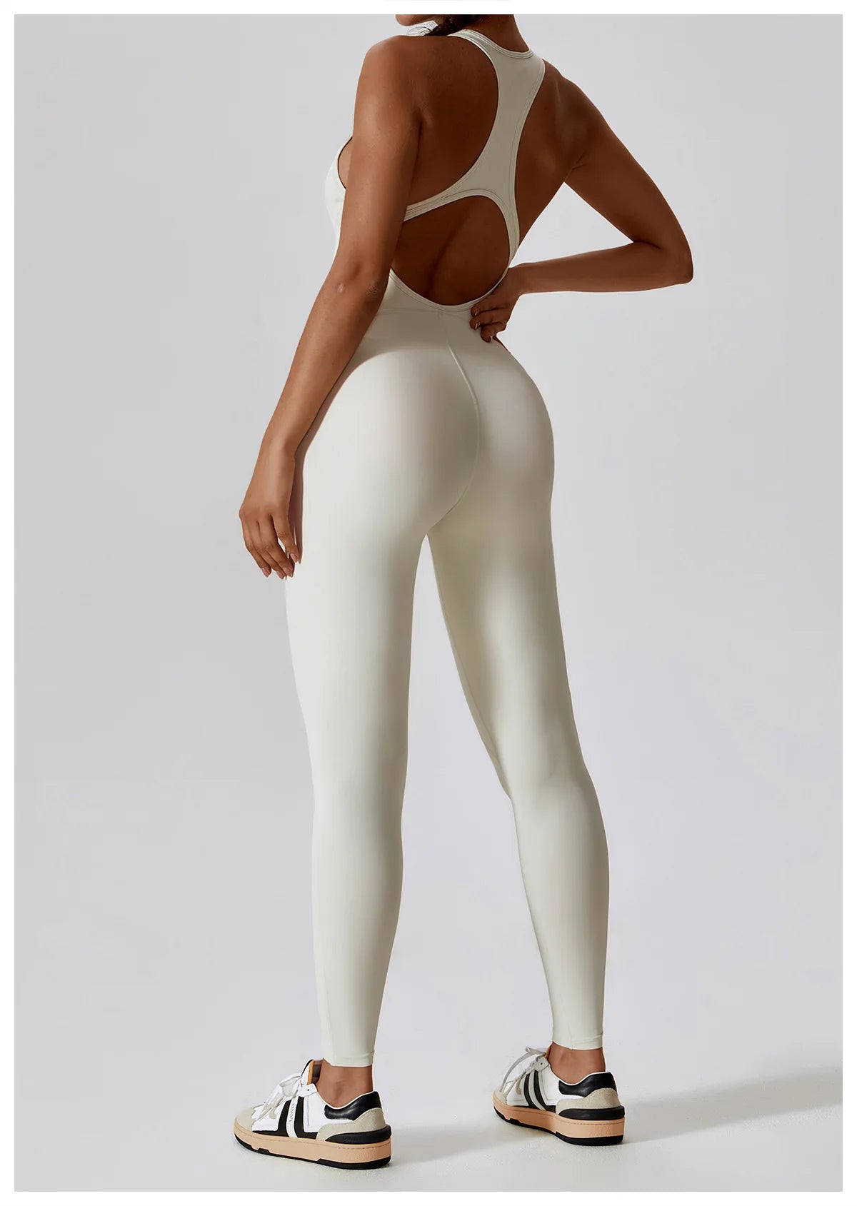 Women's Push-Up Yoga Jumpsuit with Utility Pockets